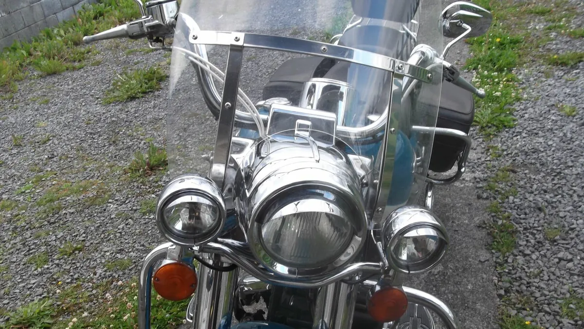 HARLEY DAVIDSON  2001 ROADKING CLASSIC.TRADE UP - Image 3