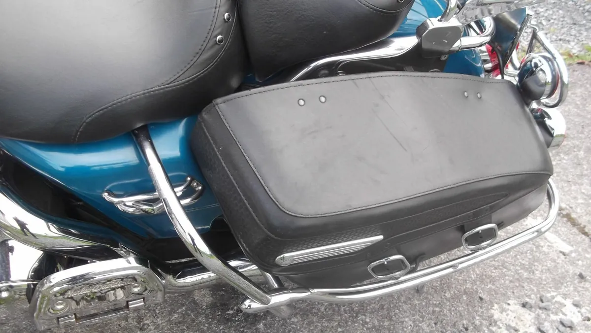 HARLEY DAVIDSON  2001 ROADKING CLASSIC.TRADE UP - Image 4