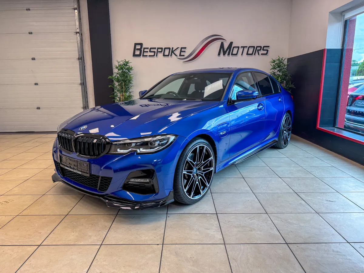 BMW 330e Msport - Image 1