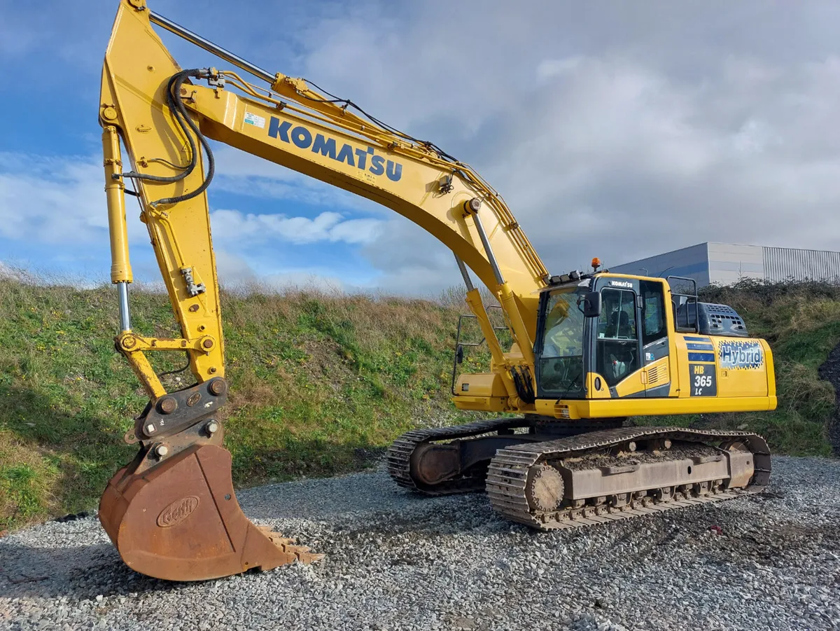 Komatsu HB365LC-3 - Image 3