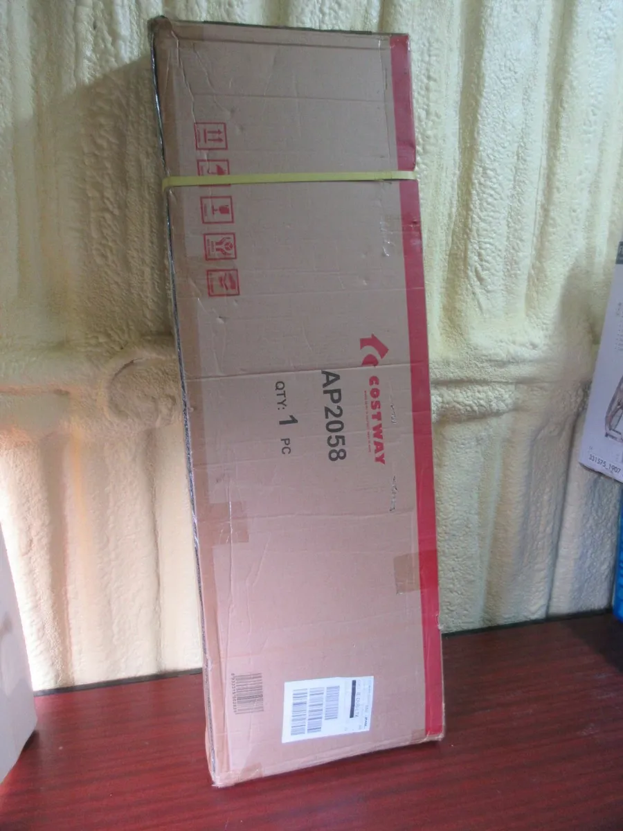 Grown Tent & Accessories - Image 2