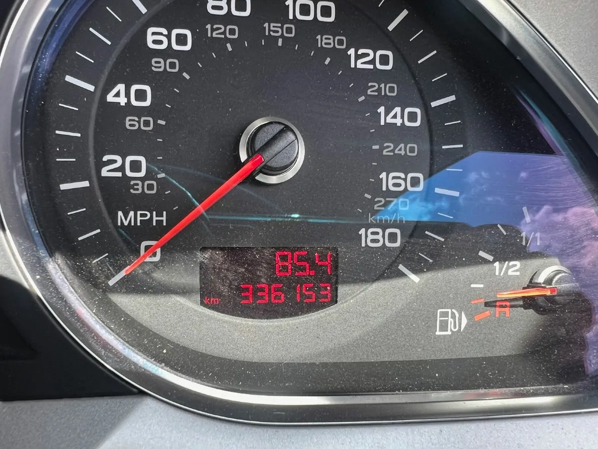 Audi A6 2009 - Image 2