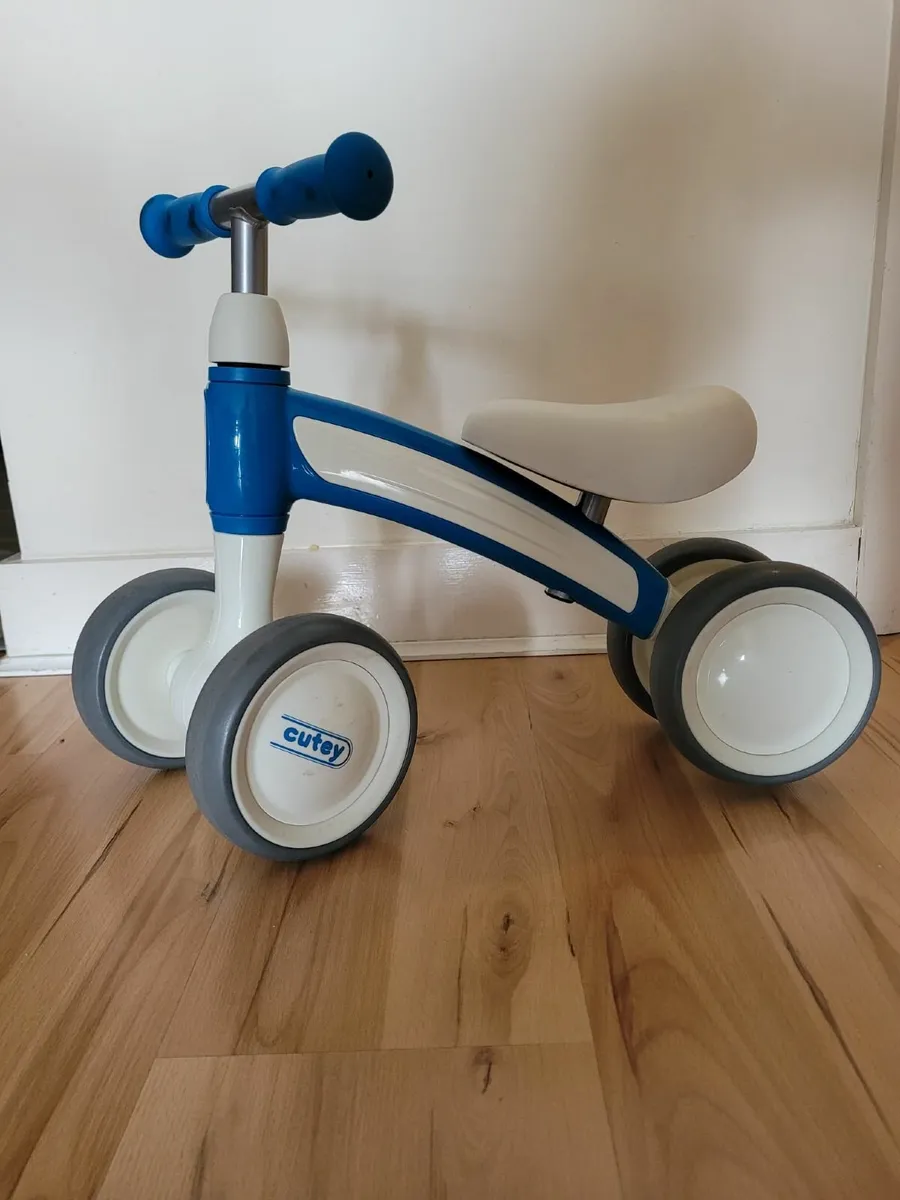 QPlay Cutey Balance Bike – Blue - Image 2