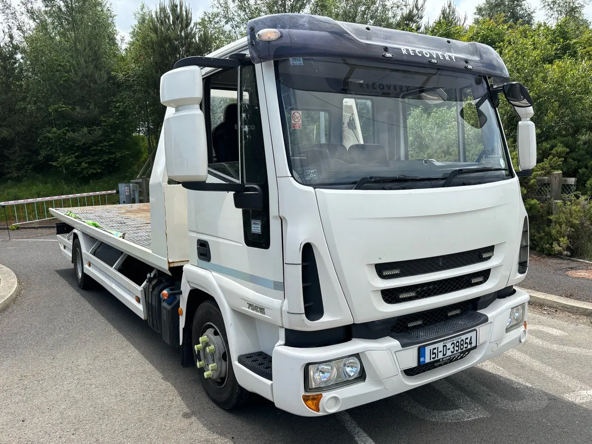 2015 Iveco Recovery Truck Tilt/Slide New DOE - Image 1