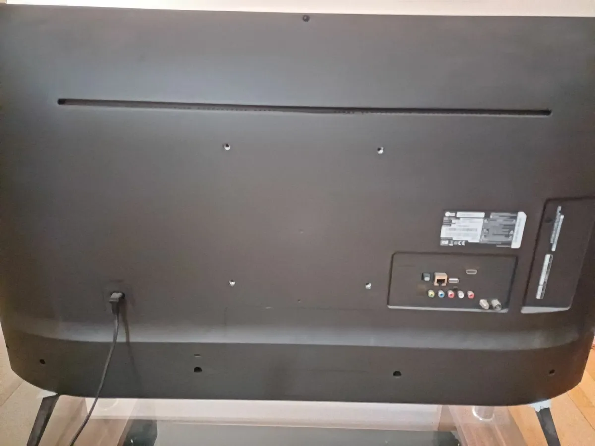 Smart tv - Image 2