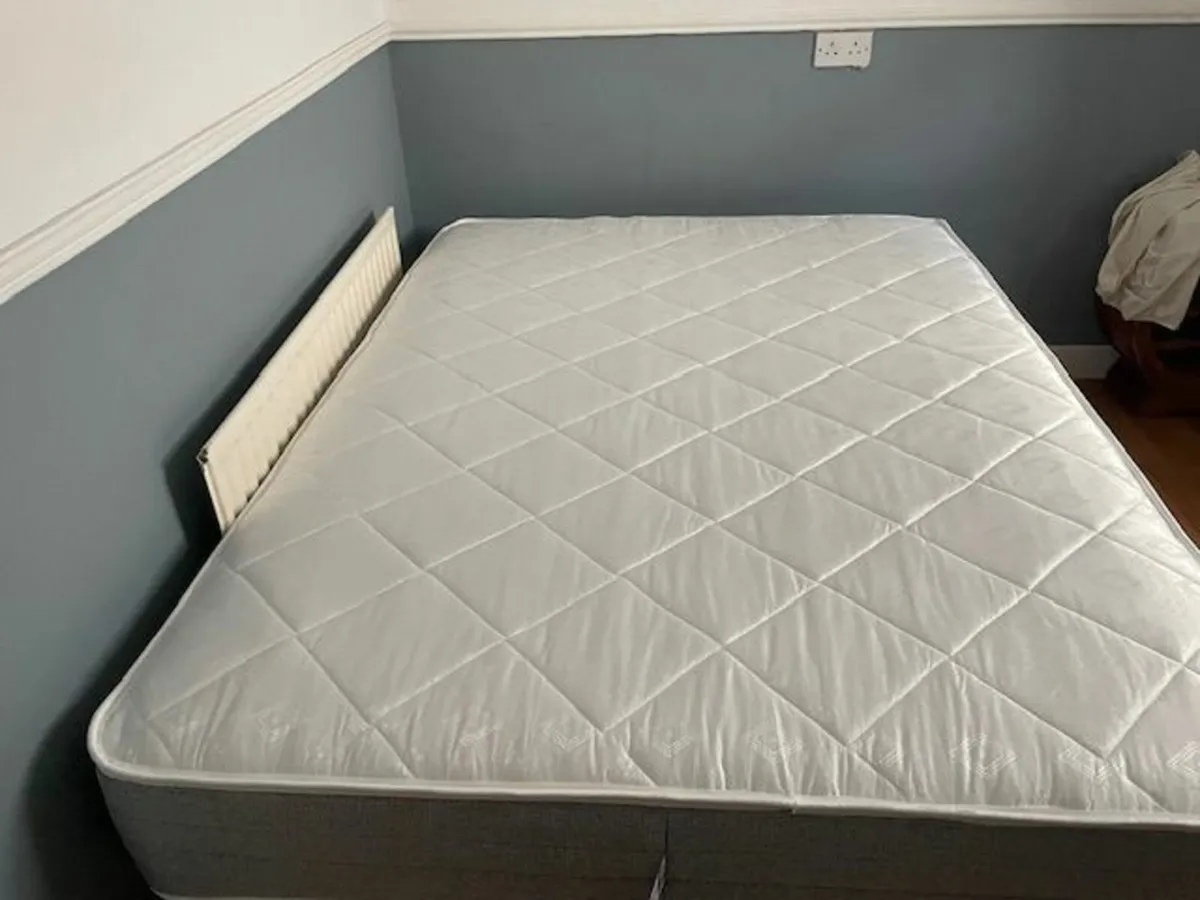 mattress 4ft 6 for sale - Image 1