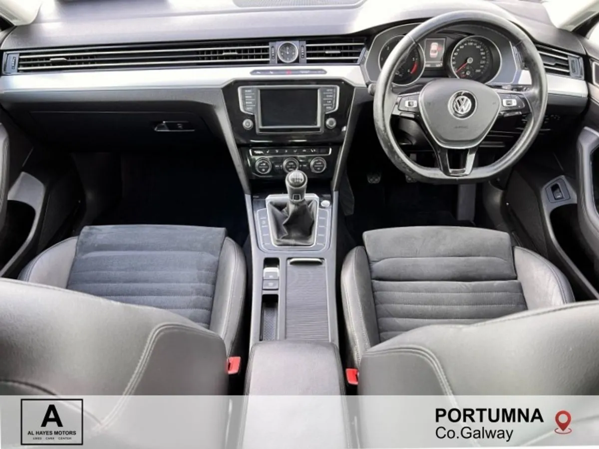 Volkswagen Passat Highline 1.6 TDI 6speed 120BHP - Image 2