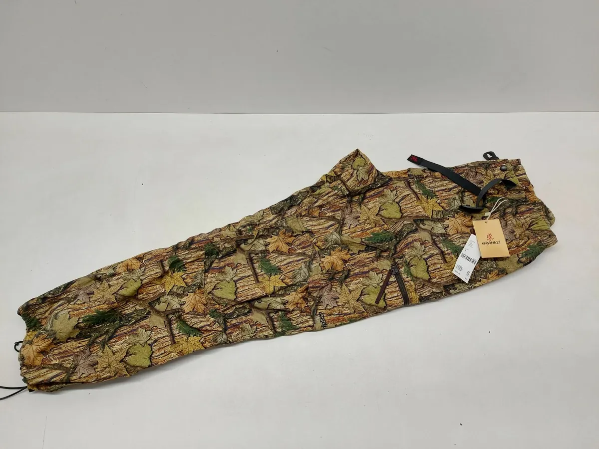 Online Auction Of GRAMICCI Cargo Pants & More! - Image 1