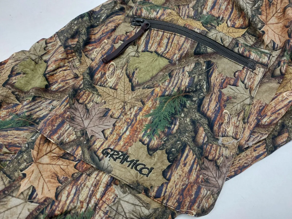 Online Auction Of GRAMICCI Cargo Pants & More! - Image 3