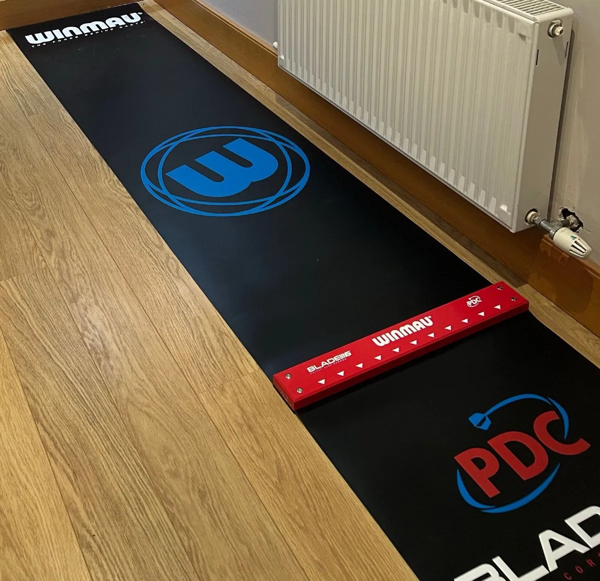 Winmau Pro Zone Precision Dart Mat with Oche - Image 2