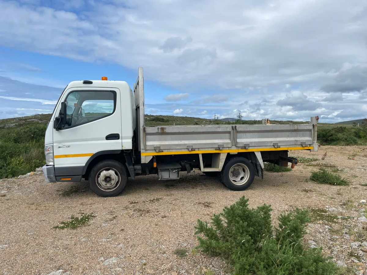 Mitsubishi Canter 3.5Ton Tipper - Image 3