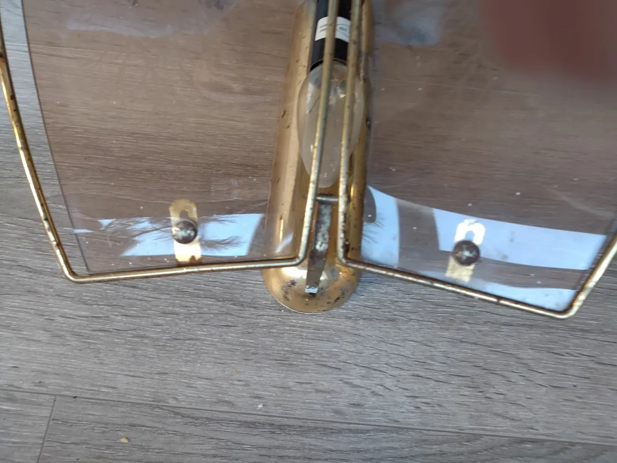 Wall lamp used .I have 2 if them 39 e each - Image 3
