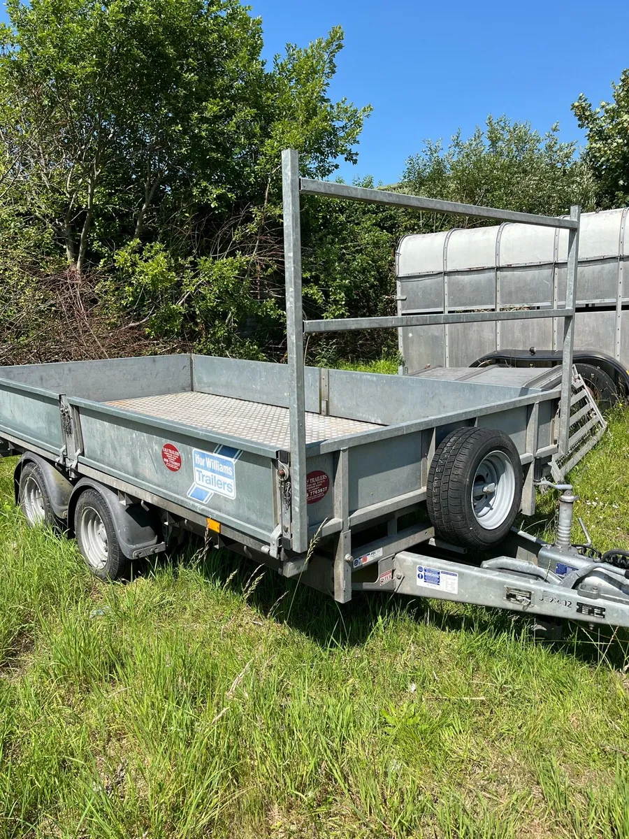 Ifor Williams flatbed