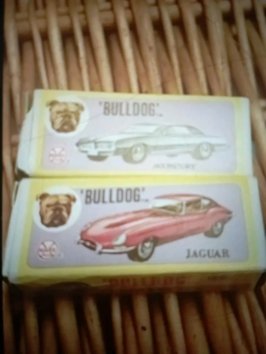 AMERICAN MINIATURE BULL DOG DIE CAST MODLES. - Image 2