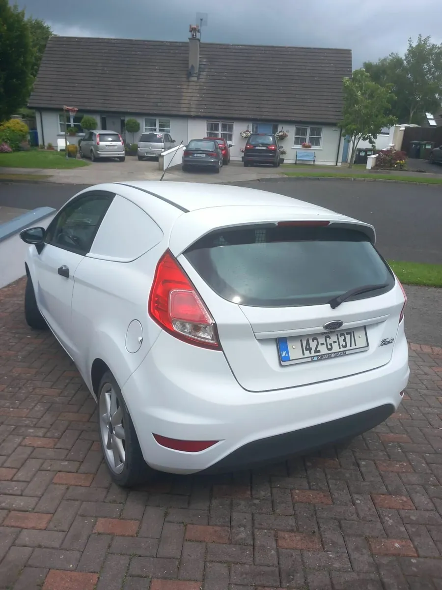 Ford Fiesta 2014 - Image 3