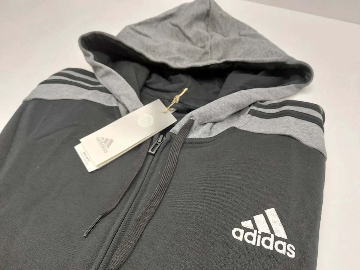 Online Auction Of An Adidas Hoodie & Much More! - Image 3