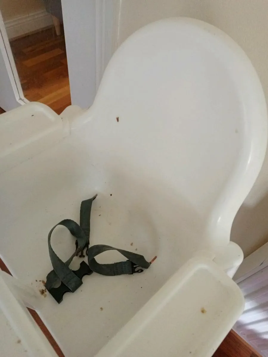 High chair - Image 3