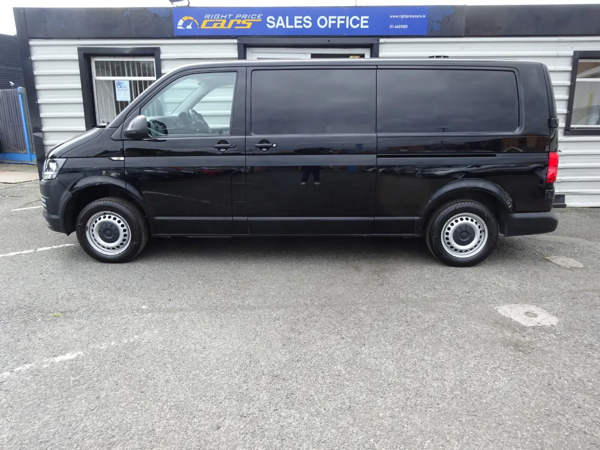 Volkswagen Transporter 2.0 TDI - Image 4