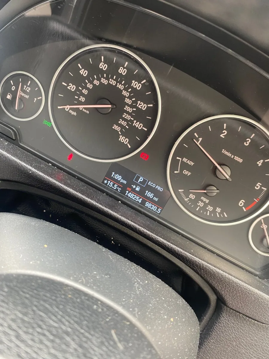 BMW 3-Series 2016 - Image 3