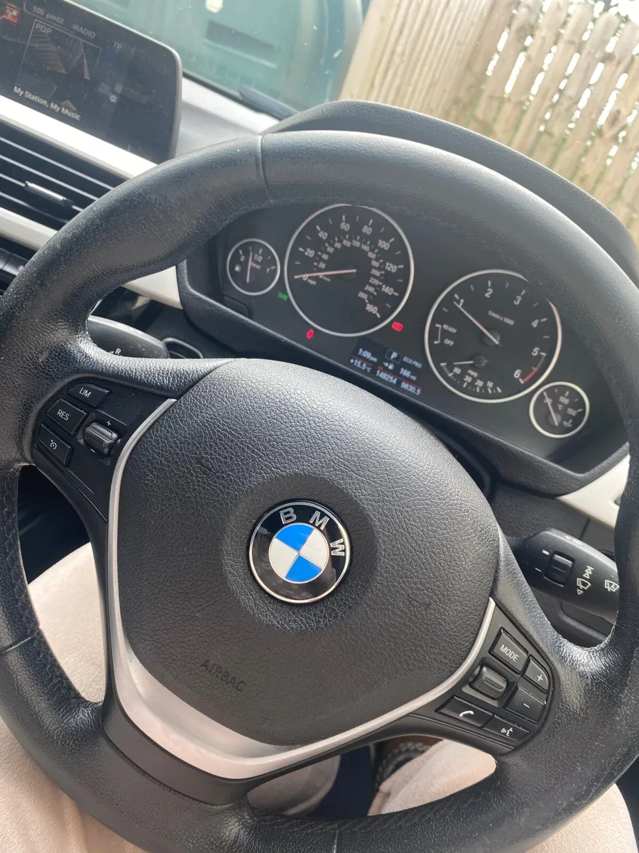 BMW 3-Series 2016 - Image 4