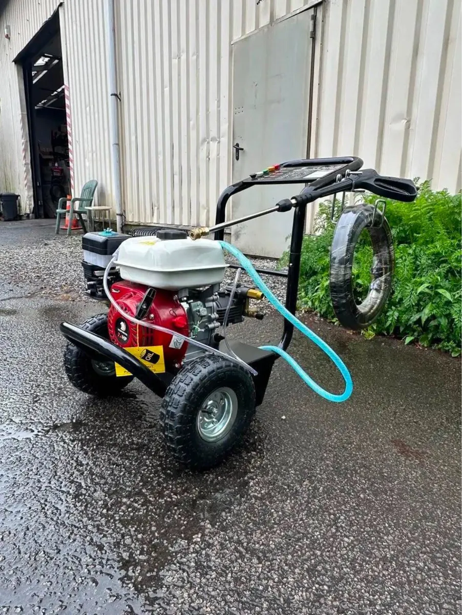 BRAND NEW 2025 INDUSTRIAL USE PRESSURE WASHER - Image 2