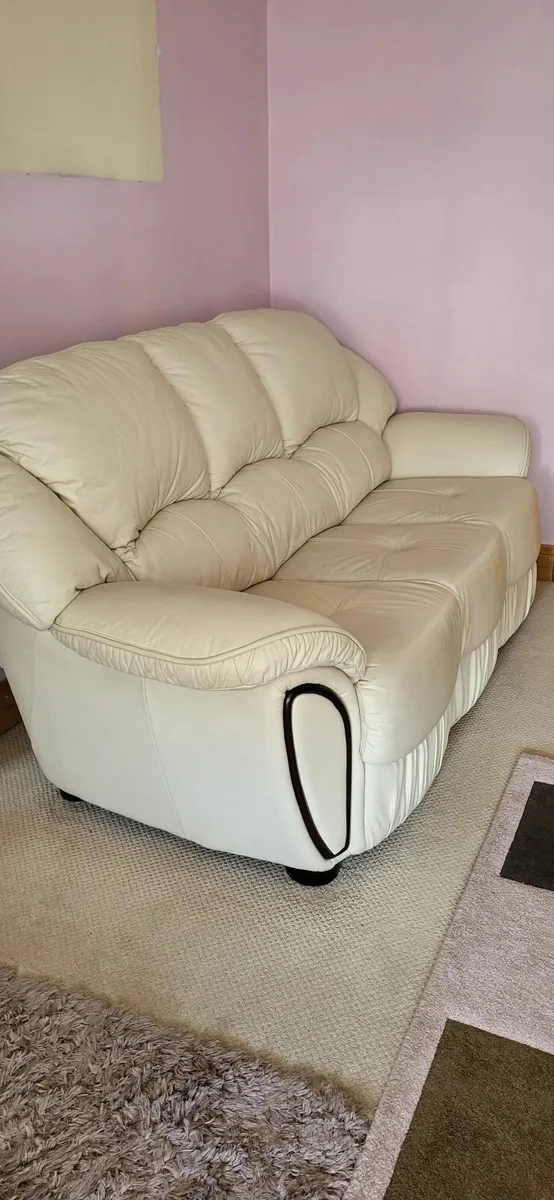 3 Seater and 2 Reclining Arm chairs - Image 1