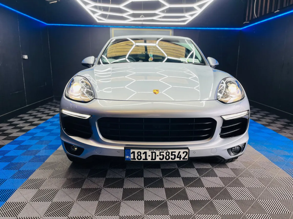 Porsche Cayenne,DOE 03/26,PANORAMIC - Image 4