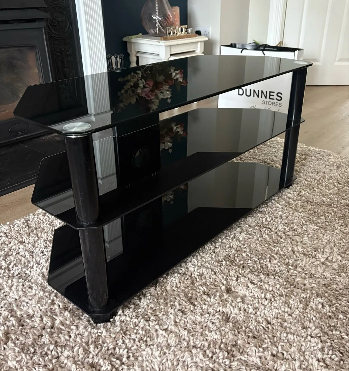 TV Corner Unit - Image 1
