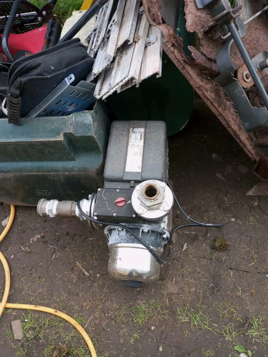 Free scrap metal - Image 1