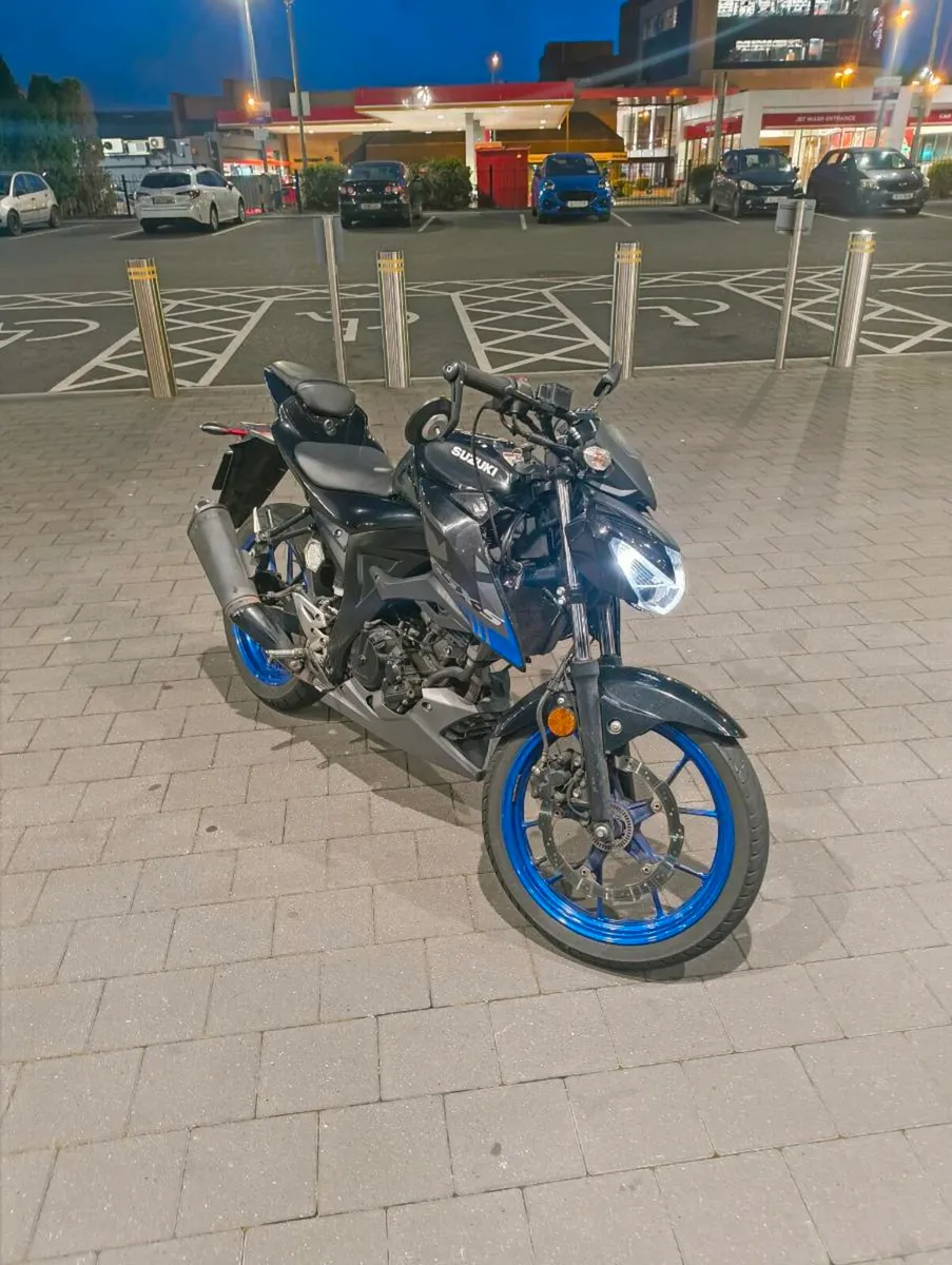 Suzuki GSXS 125 - Image 4