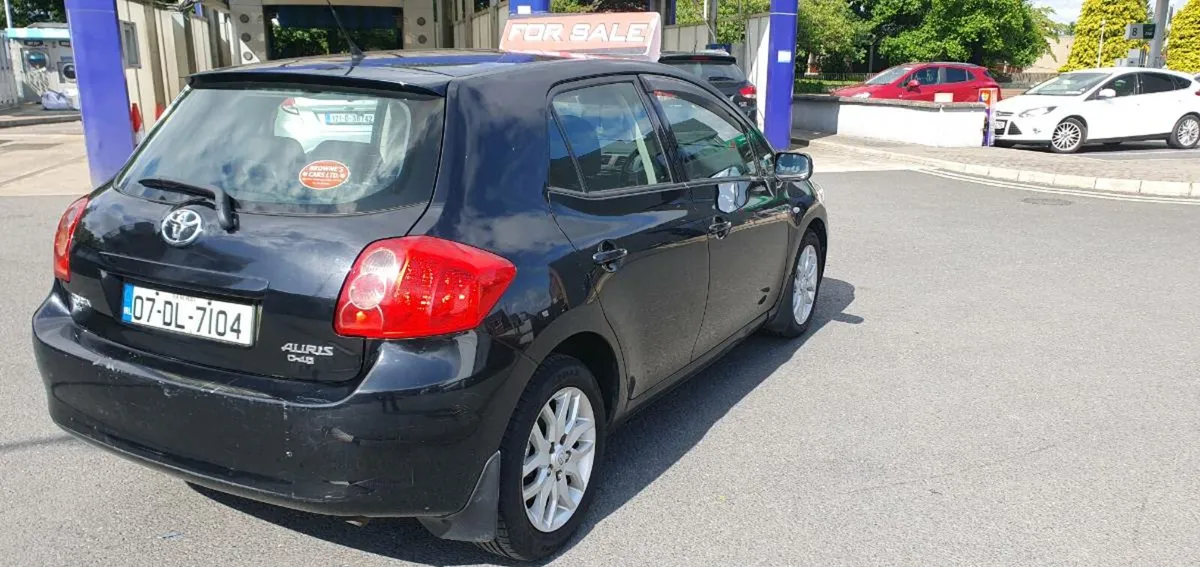 Toyota Auris Automatic 1.4D - Image 4