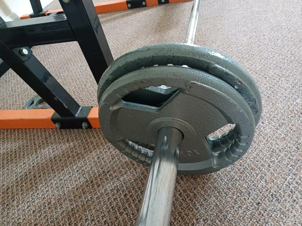 Squat rack, barbel, plates, bench w leg extension - Image 3