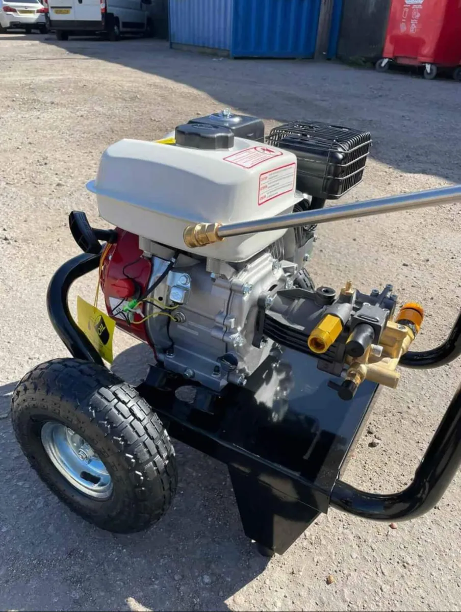 Brand new industrial use pressure washer 4500psi - Image 4
