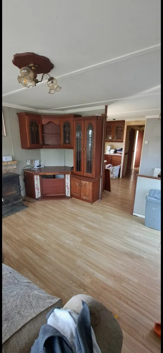 Mobile home - Image 1