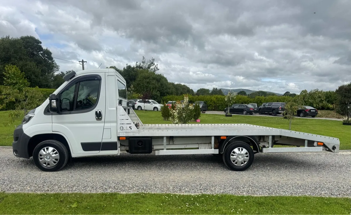 Citroen Relay Recovery Truck - Image 3