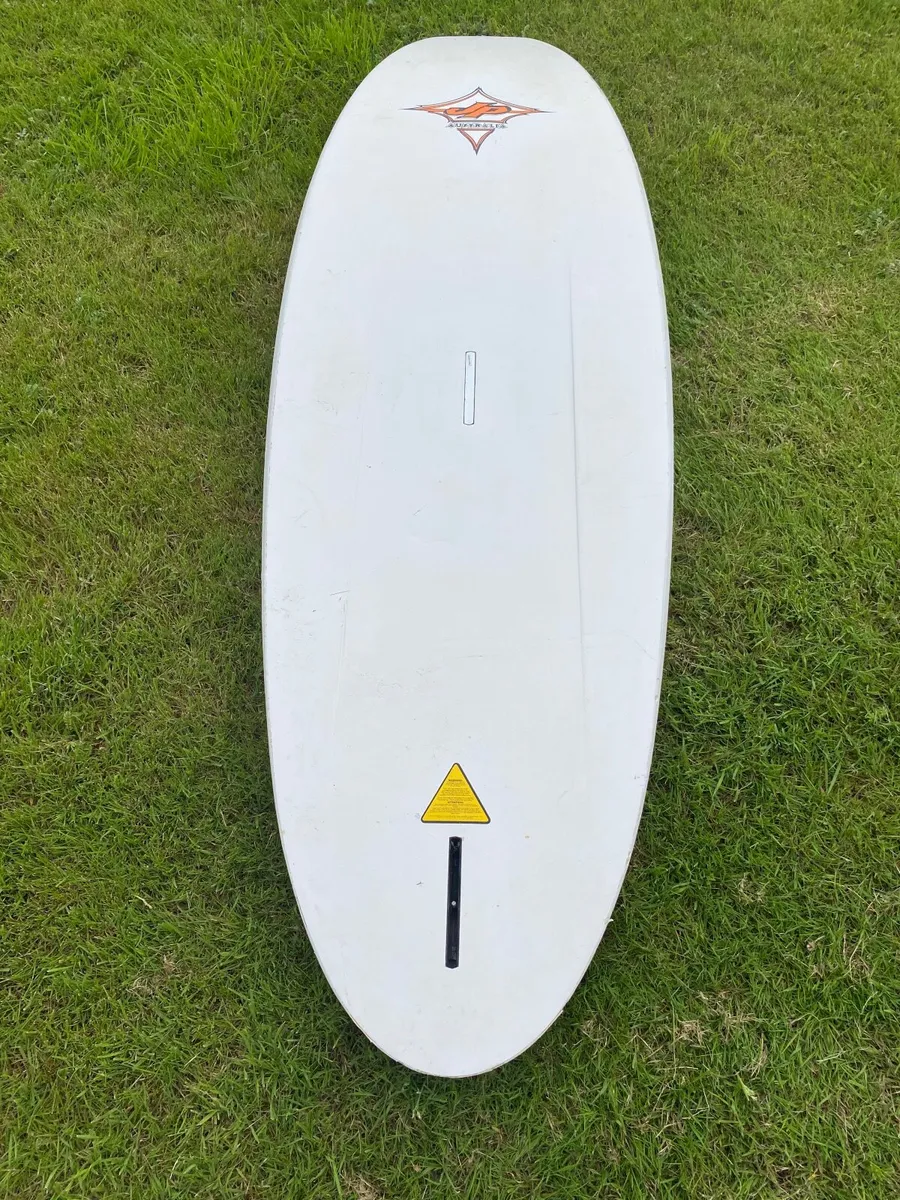 Windsurfing - Image 2