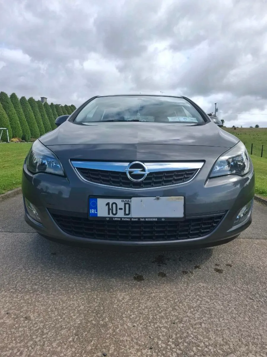 2010 Opel Astra SRI NCT 3/26 - Image 3