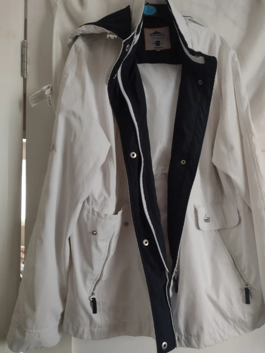 Lightweight ladies portwest jacket - Image 3