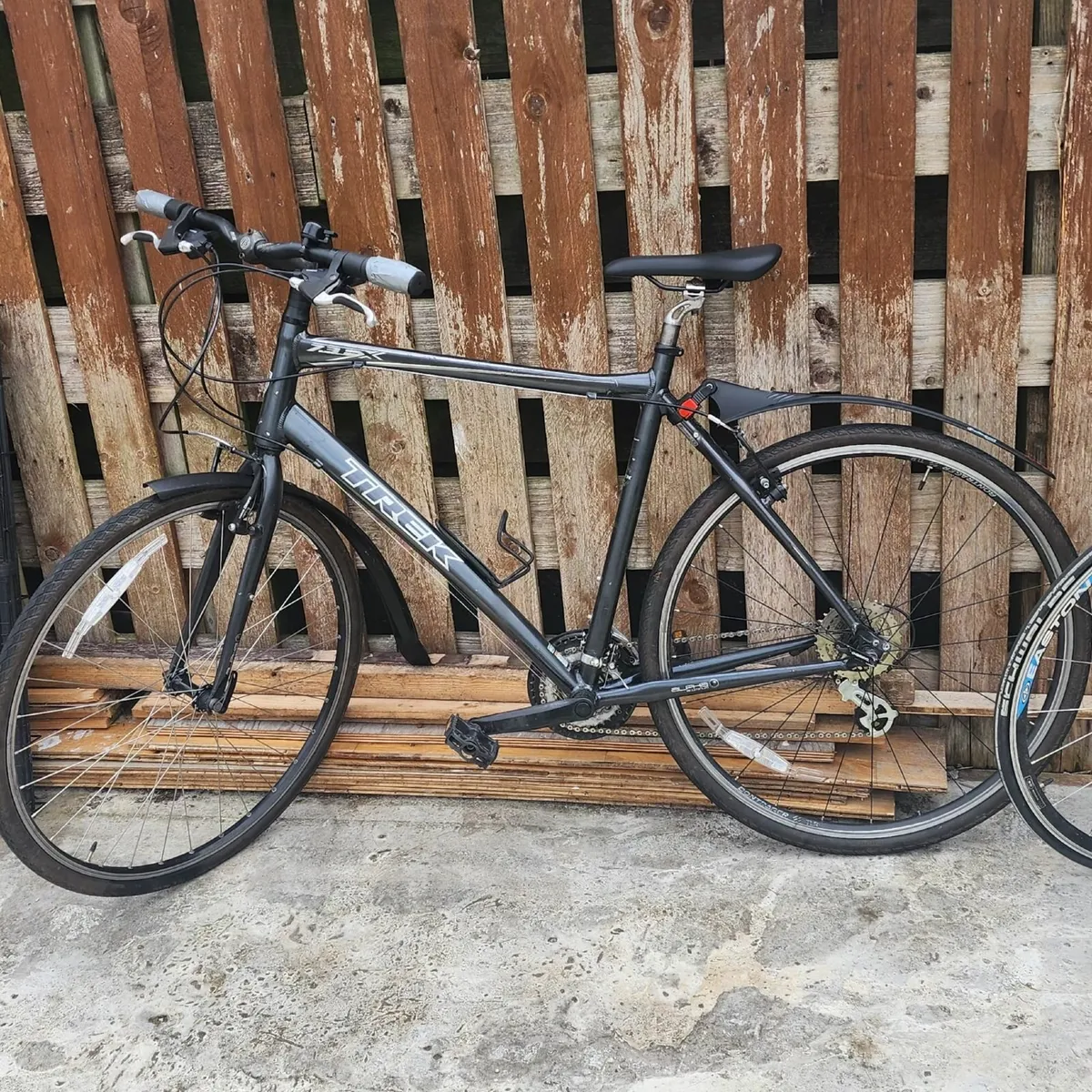 Cube racer & Trek hybred - Image 2