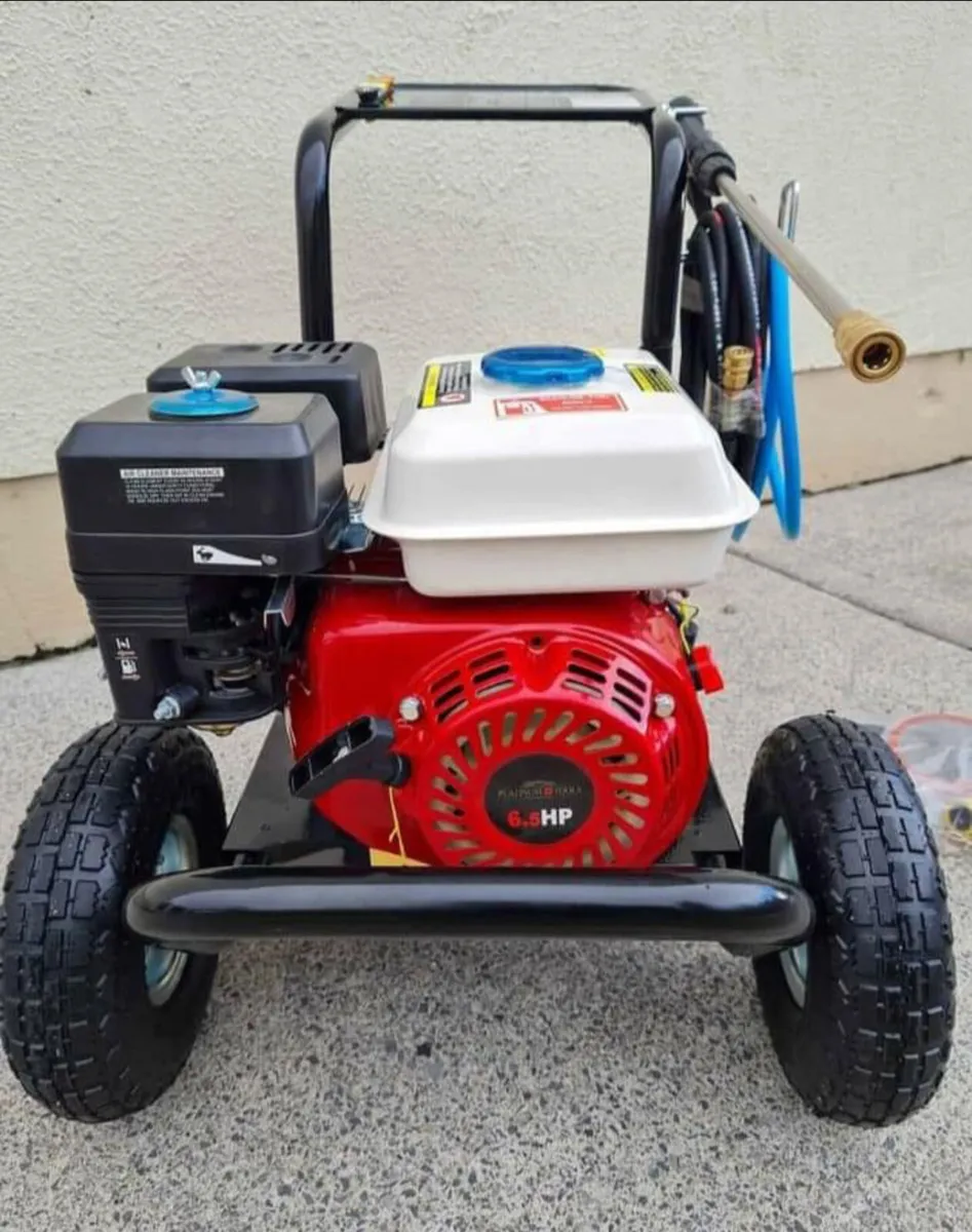 2025 INDUSTRIAL USE PRESSURE WASHERS - Image 4