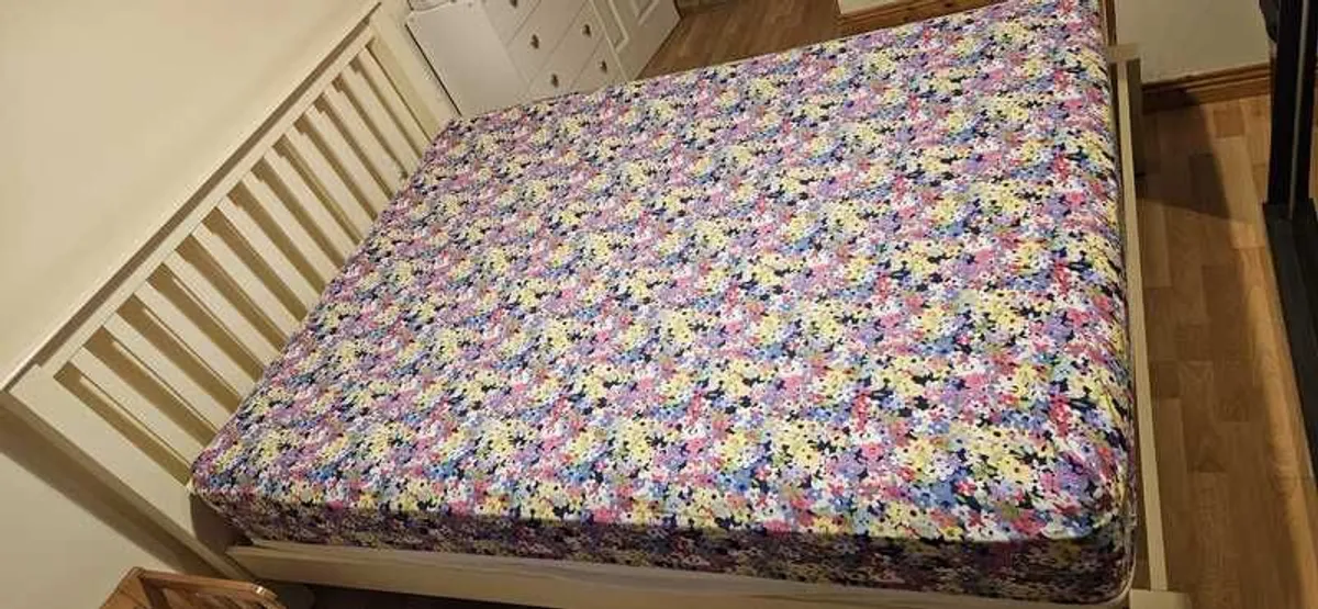 Bed Frame And Mattress King Size - Image 4