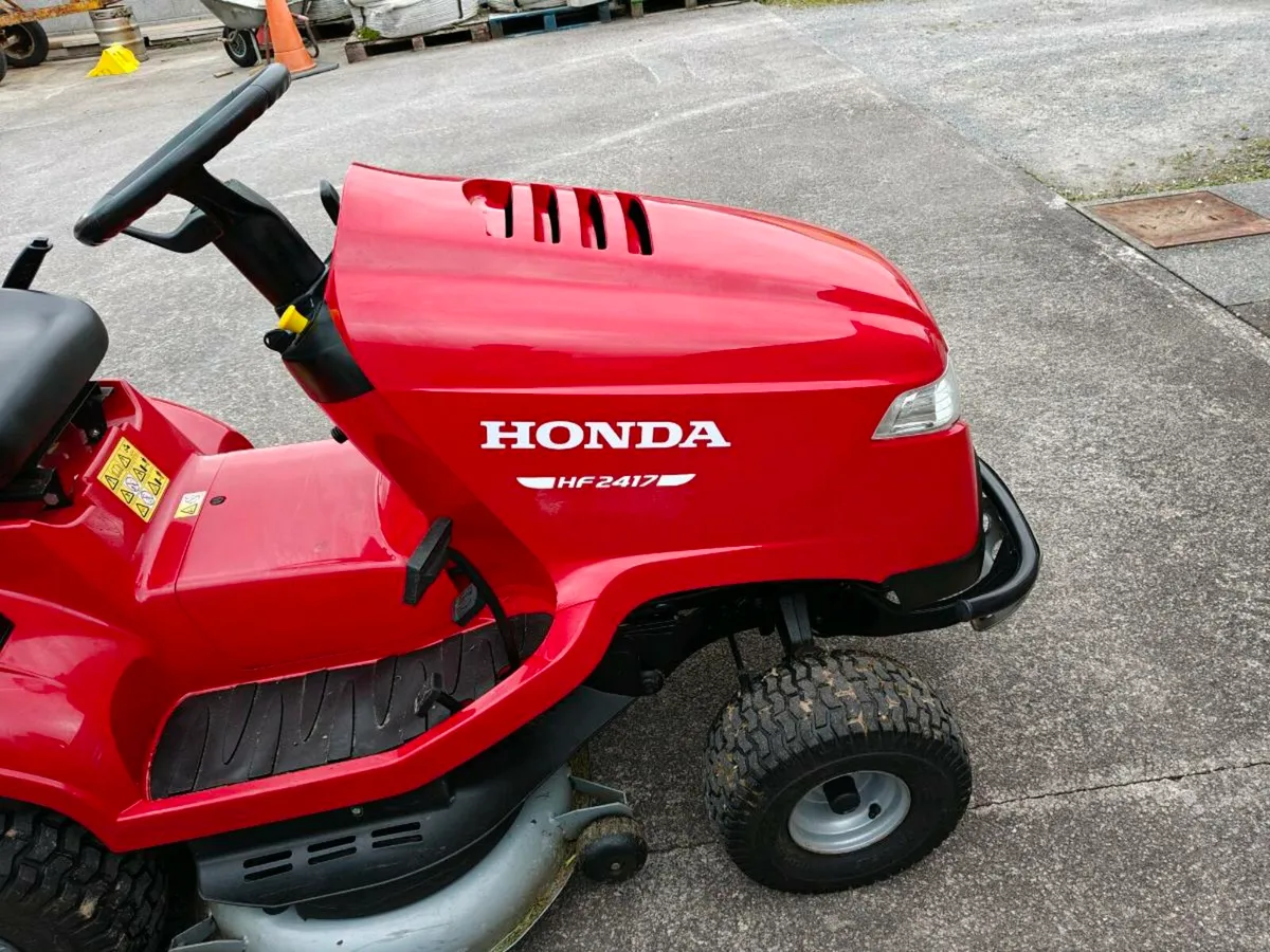 Honda ride on mower - Image 3