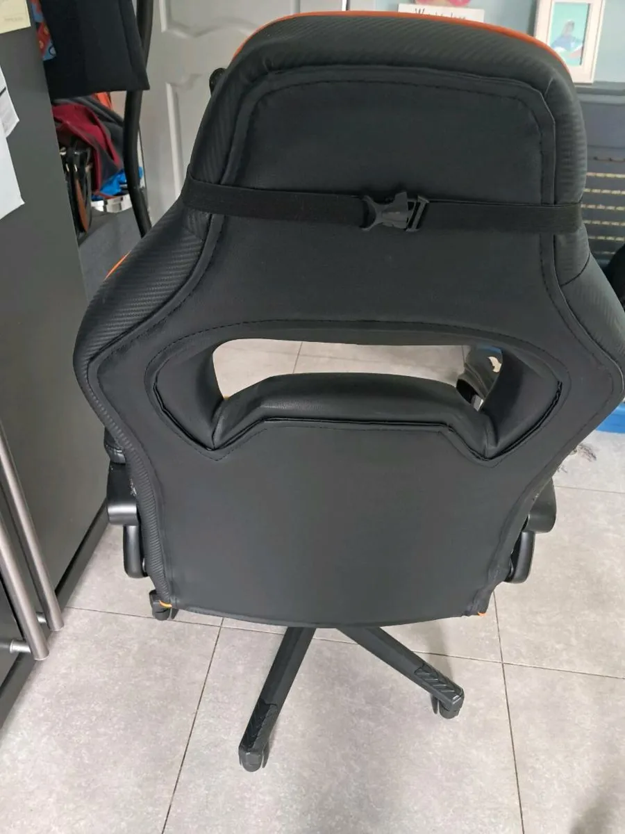 Gaming chair - Image 3