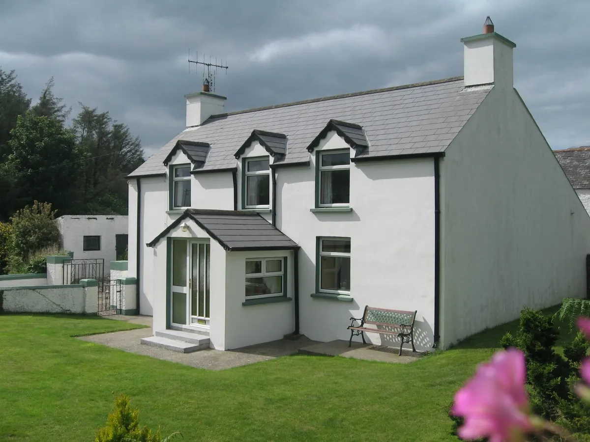 Holiday Rental - Image 1