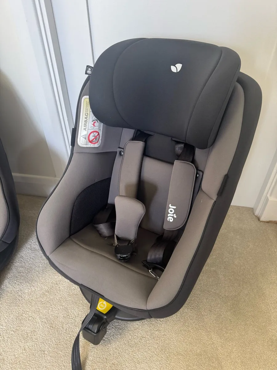 Joie 360 spin and reclining car seat x 2 - Image 4