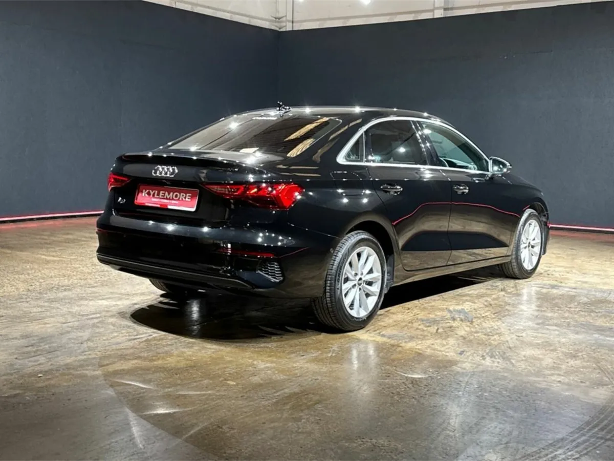 Audi A3 1.0 TFSI AUTOMATIC - REVERSE CAMERA - DIGI - Image 4