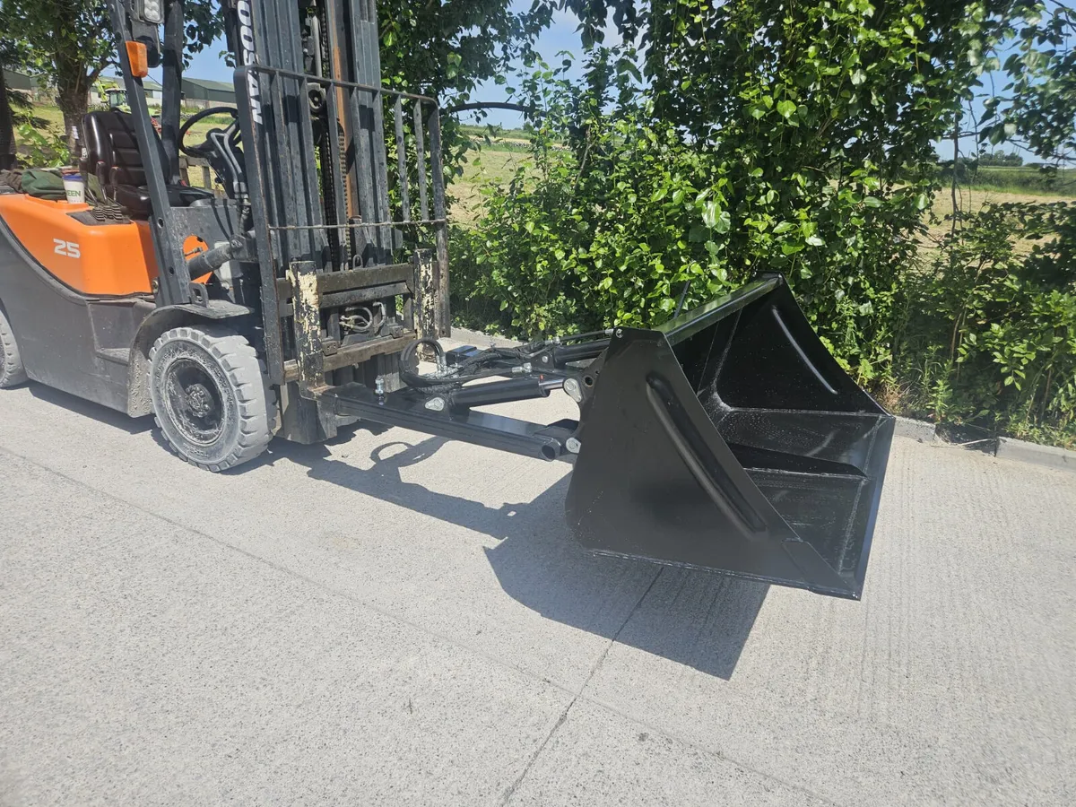 Forklift attachment with euro headstock - Image 1