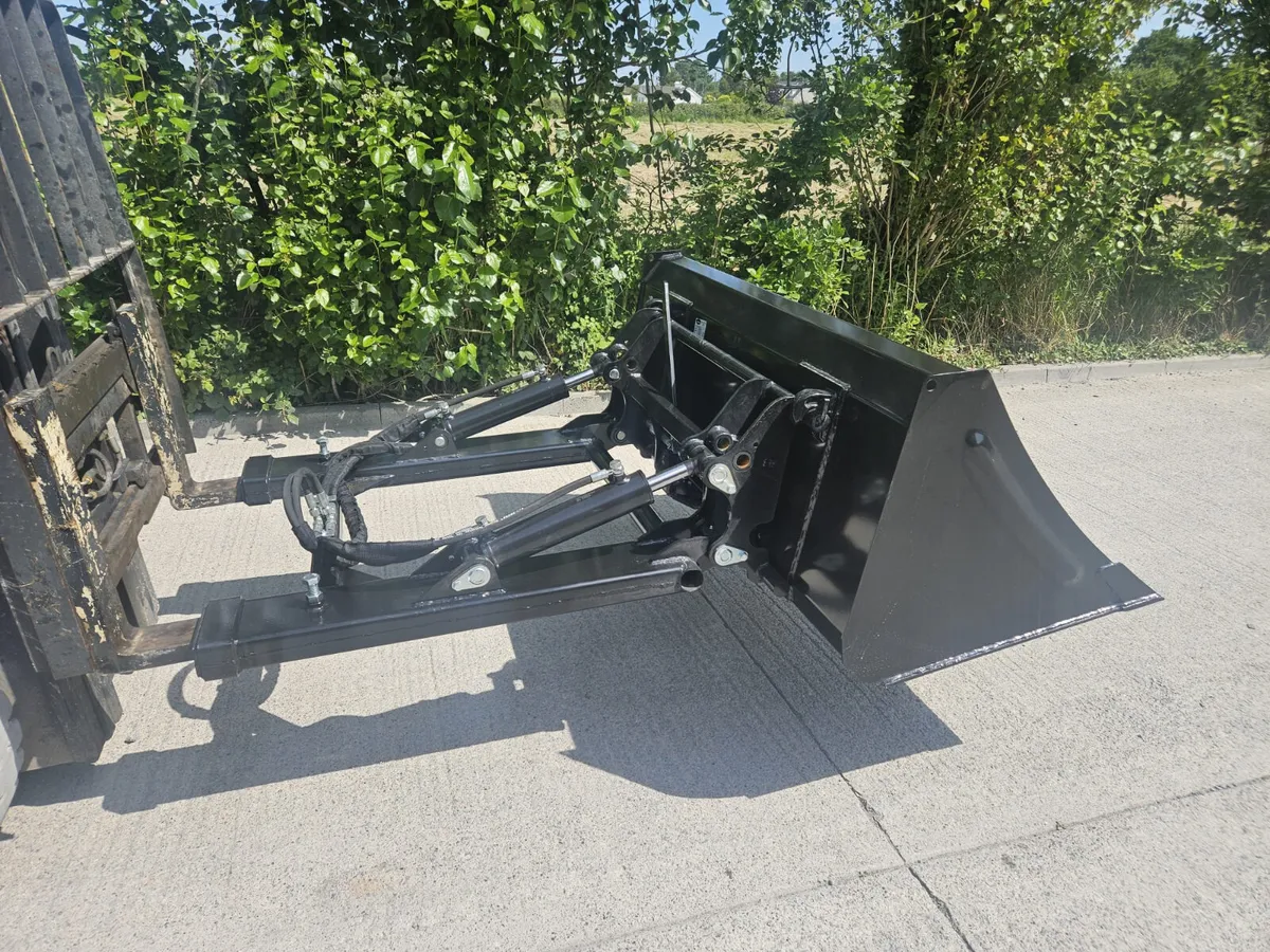 Forklift attachment with euro headstock - Image 3