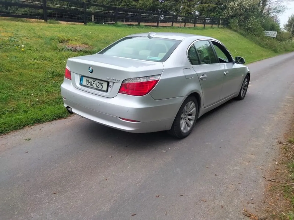 2010 Bmw 520D Engine Needs Attention - Image 4