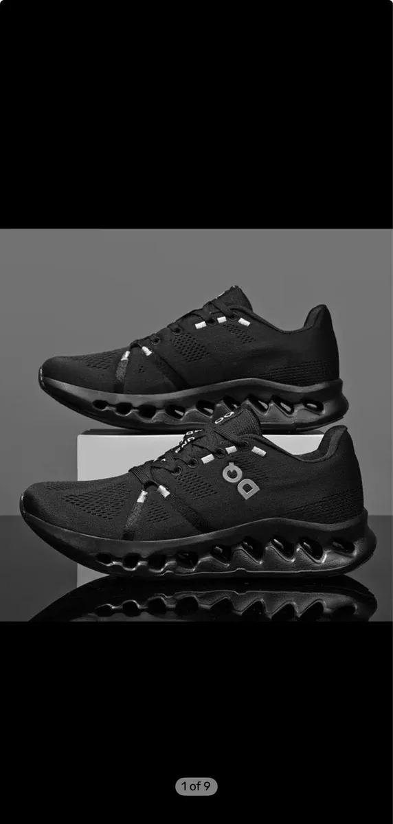 On clouds men’s running shoes